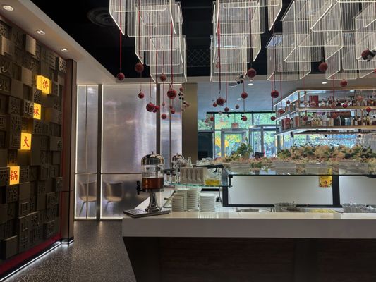 Qiao Lin Hotpot - Chicago Downtown by null