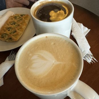 Lund Canyon Coffee - Latte and coffee - Coffee & Tea Near Me - Flagstaff, Arizona