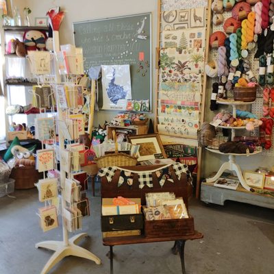 Little Button Craft by null