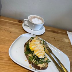 Ladder Coffee Roasters - Hot Chocolate and Avocado Toast