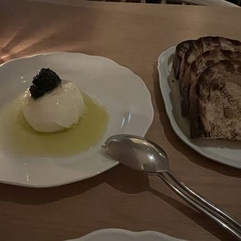 Osteria Giulia - Burrata and grilled sourdough - Italian Near Me - Toronto, Ontario Osteria Giulia - Burrata and grilled sourdough - Italian Near Me - Toronto, Ontario