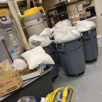 TownePlace Suites Redding - Trash piled up in the trash area - Hotels Near Me - Redding, California TownePlace Suites Redding - Trash piled up in the trash area - Hotels Near Me - Redding, California