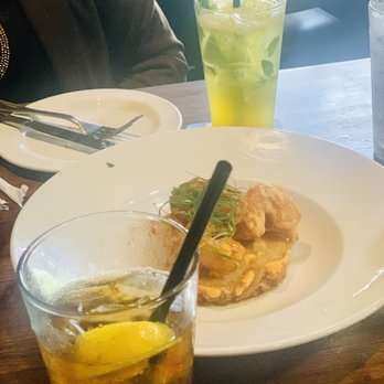 Yard House - Bars Near Me - Roseville, California Yard House - Bars Near Me - Roseville, California