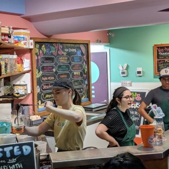 Amy's Ice Creams - Ice Cream & Frozen Yogurt Near Me - Austin, Texas Amy's Ice Creams - Ice Cream & Frozen Yogurt Near Me - Austin, Texas