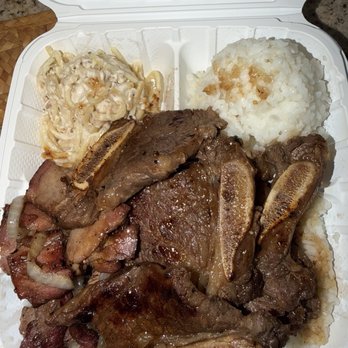 Trydis  BBQ - Lilikoi Smoked Meat, Kalbi, Mac Salad, Rice - Food Trucks Near Me - Honolulu, Hawaii