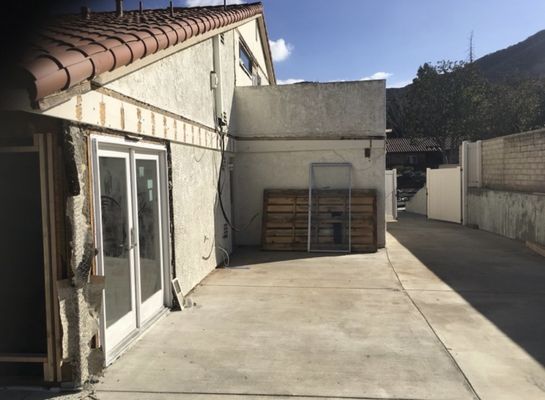 Demolition services - Interior/exterior demolition Demolition services - Interior/exterior demolition