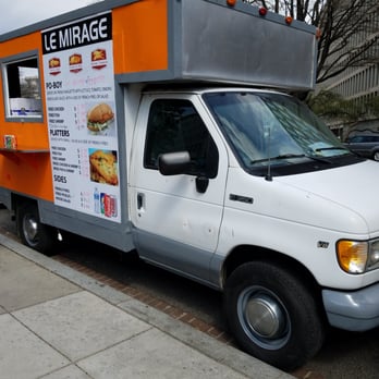 Le Mirage - a food truck parked on the side of the street - Food Trucks Near Me Le Mirage - a food truck parked on the side of the street - Food Trucks Near Me