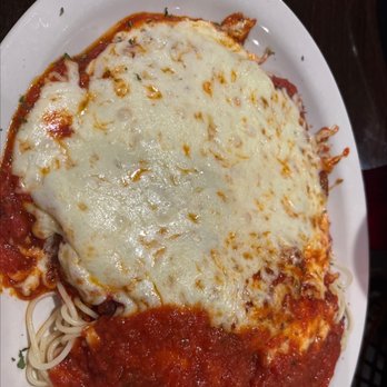 Roma Italian Restaurant - Veal parmigiana - Italian Near Me - Bellevue, Nebraska