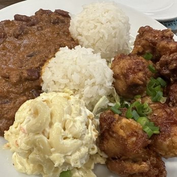 Zippy's Makiki - Korean Korean Fried Chicken and Chili Mixed Plate - Diners Near Me - Honolulu, Hawaii Zippy's Makiki - Korean Korean Fried Chicken and Chili Mixed Plate - Diners Near Me - Honolulu, Hawaii