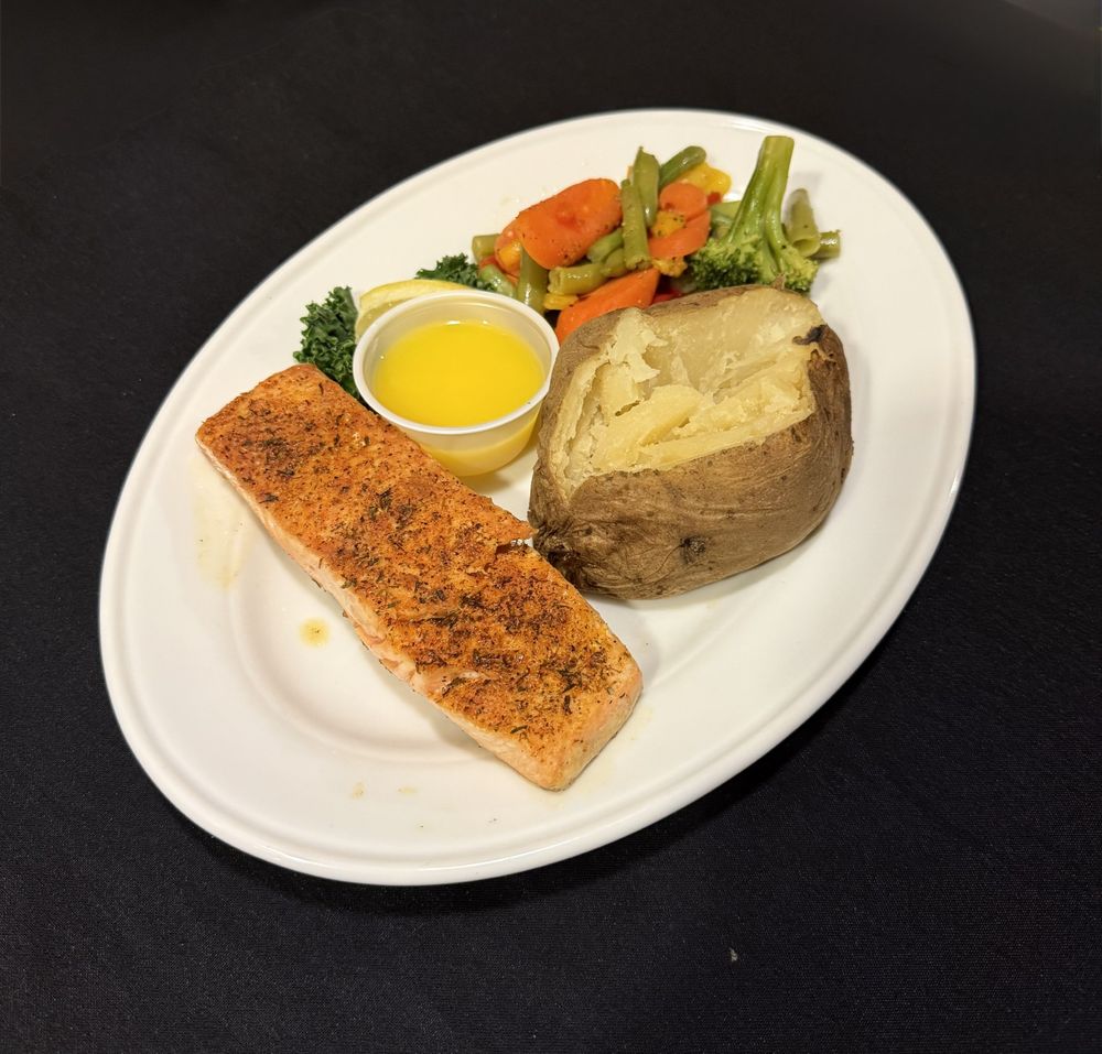 Food from Henny's Grill & Bar