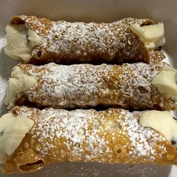 Cannolis