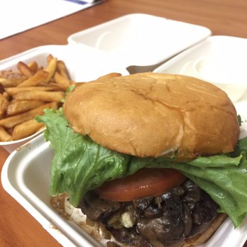 Boulevard Burger - Blue Cheese burger with medium rare patty!!!! So juicy!!! - Burgers Near Me - Castro Valley, California