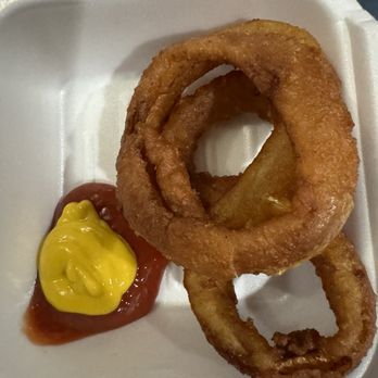 Mike’s Cafe - Half eaten onion rings :) - American Near Me - Elkmont, Alabama