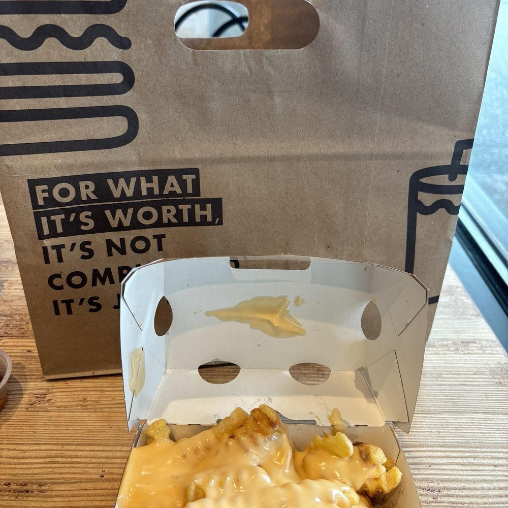 Shake Shack Morningside Heights - Cheese Fries - Burgers Near Me - New York, New York Shake Shack Morningside Heights - Cheese Fries - Burgers Near Me - New York, New York