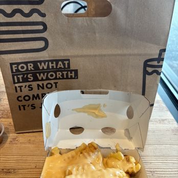 Shake Shack Morningside Heights - Cheese Fries - Burgers Near Me - New York, New York Shake Shack Morningside Heights - Cheese Fries - Burgers Near Me - New York, New York