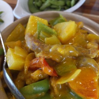 Honey Bee Asian Bistro - Pineapple Yellow Curry Pork - Chinese Near Me - Aurora, Colorado