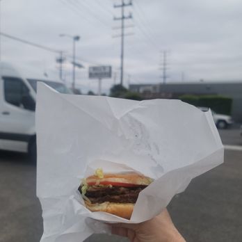 Bill's Hamburgers - 1st time will be back often - Burgers Near Me - Van Nuys, California Bill's Hamburgers - 1st time will be back often - Burgers Near Me - Van Nuys, California