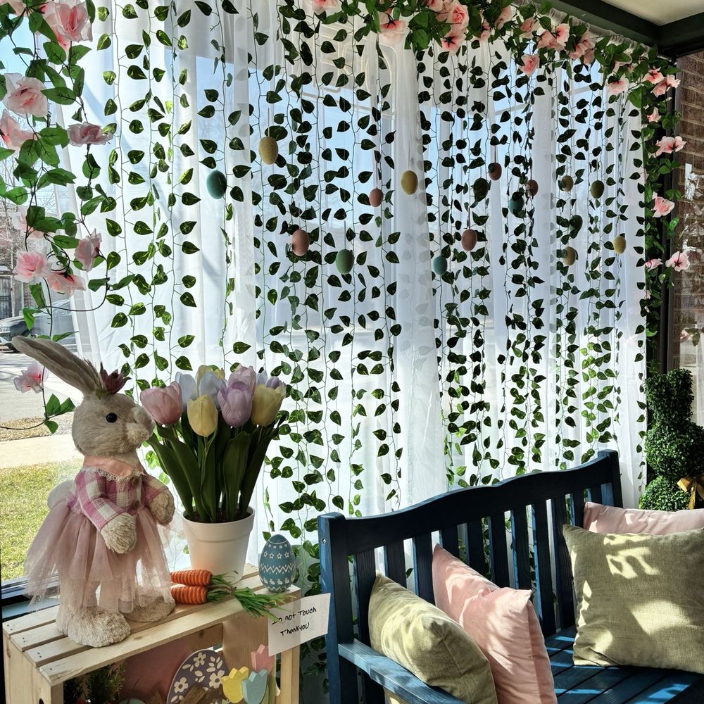 The Cracked Egg - Just two days after st Patrick's day and the  Entrance decorations welcomes you with early Easter - Breakfast & Brunch Near Me - Chicago, Illinois