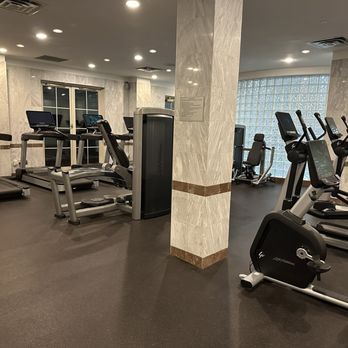 Westfields Marriott Washington Dulles - Fitness Center - Hotels Near Me - Chantilly, Virginia