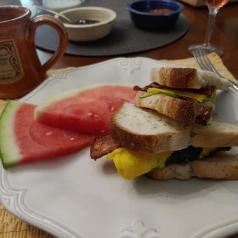 The Inn At Gothic Eves - Hotels Near Me - Trumansburg, New York The Inn At Gothic Eves - Hotels Near Me - Trumansburg, New York