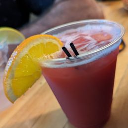 BloNo Pizza - Snoop cocktail - drink - Pizza Near Me - Normal, Illinois