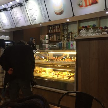 A La Mousse - Desserts and drinks options - Desserts Near Me - Philadelphia, Pennsylvania
