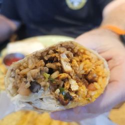 Verde - 9.24.26 chicken burrito #yum #ReviewsByRL