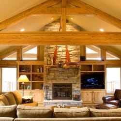 Discover Sunriver Vacation Rentals - The living room at Central 8, one of our over 140 Sunriver homes.