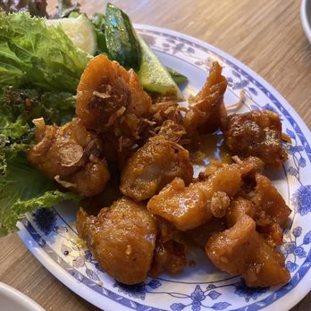 Khom Loi - Thai fried chicken (with a couple pieces eaten already) - Thai Near Me - Sebastopol, California