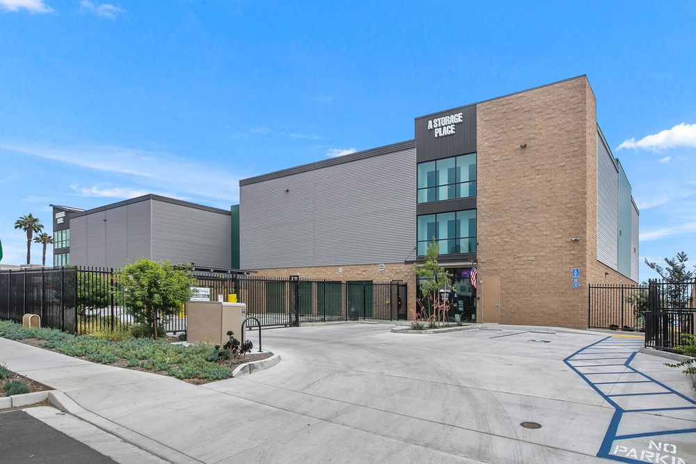 A STORAGE PLACE CHULA VISTA Updated July 2024 14 Photos & 20