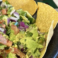 Chunky guacamole