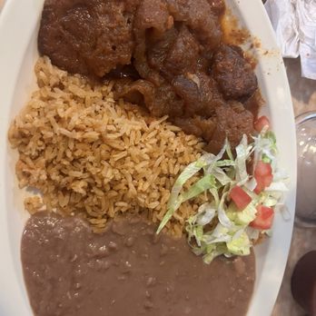 El Merendero - Chicharrón en Salsa Roja - Mexican Near Me - La Verne, California
