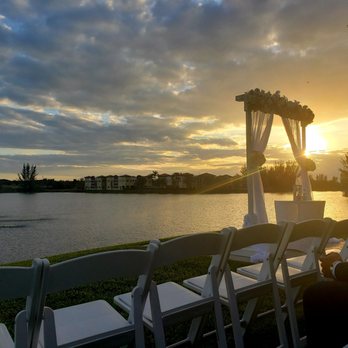 Vista Lago Ballroom - Party & Event Planning Near Me - Miami, Florida