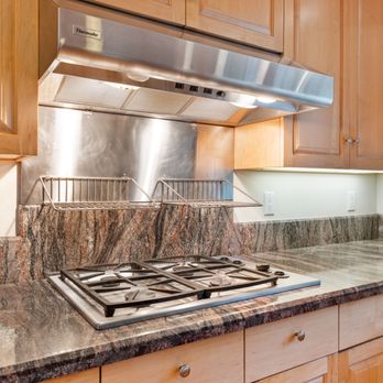 Tyler Chicourrat - GUIDE Real Estate - Real Estate Agents Near Me - Auburn, California