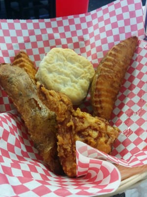 Scotty's Broasted Chicken by null