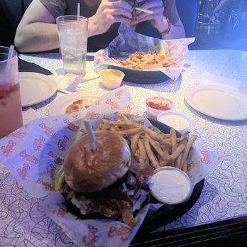 Bubba's 33 - Garlic Knots Spicy Habanero Burger Seasoned Fries Strawberry Flavored Lemonade - American Near Me - Peoria, Arizona Bubba's 33 - Garlic Knots Spicy Habanero Burger Seasoned Fries Strawberry Flavored Lemonade - American Near Me - Peoria, Arizona