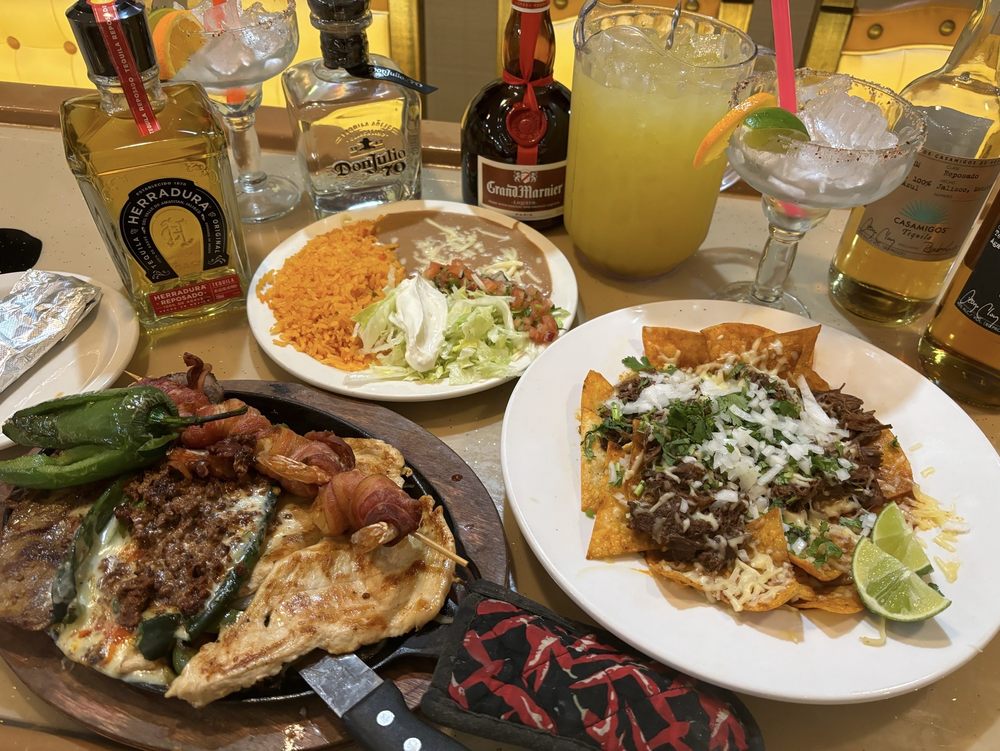Food from Los Venados