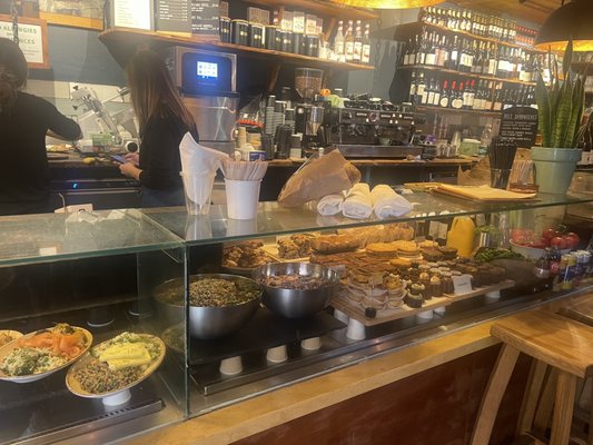 B Street Deli by null