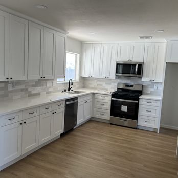 Modern Decor Interiors - Kitchen remodel Applevalley ca - Countertop Installation Near Me - Victorville, California Modern Decor Interiors - Kitchen remodel Applevalley ca - Countertop Installation Near Me - Victorville, California