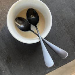 Cinnamon sugar oat milk ice cream (vegan gluten free) Cinnamon sugar oat milk ice cream (vegan gluten free)