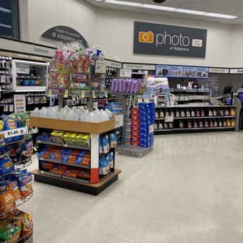 Walgreens - the inside of a grocery store - Drugstores Near Me - Lexington, Kentucky