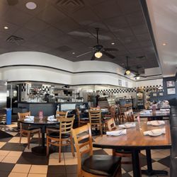 Maria's Italian Kitchen - Agoura Hills