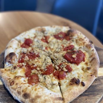 Kitchen Social - Chicken sausage pizza with tomato sauce - Desserts Near Me - Cincinnati, Ohio