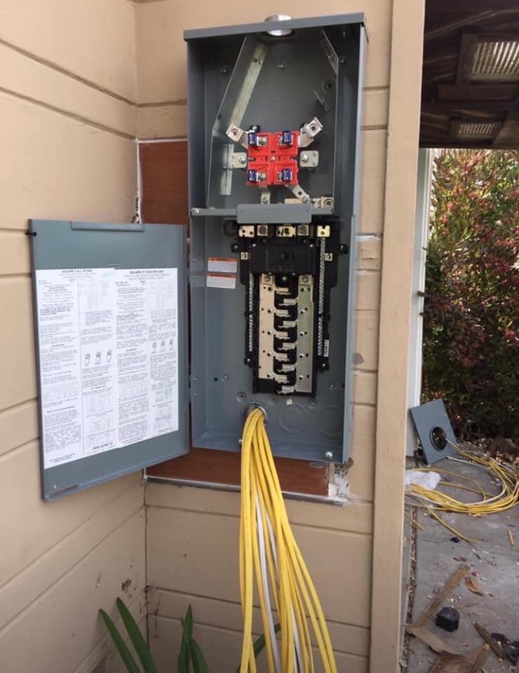 Slide of Huerta Electrical Services