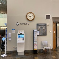 Kaiser Permanente - Self check in at entrance