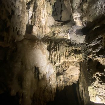 Howe Caverns - Tours Near Me - Howes Cave, New York