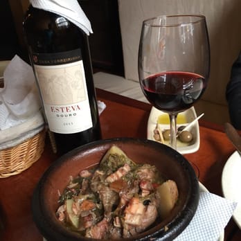 Taberna de Pim, Restauração - Great steak stew. - Restaurants Near Me - Horta, 20 Taberna de Pim, Restauração - Great steak stew. - Restaurants Near Me - Horta, 20