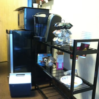 Mobile Auto Tech - Keurig coffee in waiting area - Auto Repair Near Me - Rancho Cucamonga, California Mobile Auto Tech - Keurig coffee in waiting area - Auto Repair Near Me - Rancho Cucamonga, California