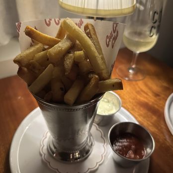 Coucou - Pommes Frites - French Near Me - West Hollywood, California