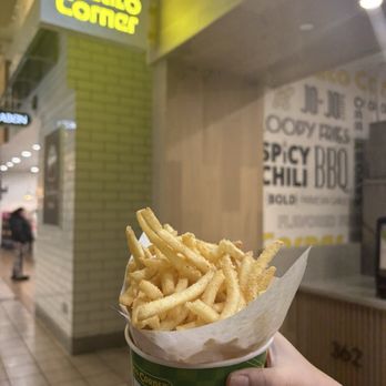Potato Corner - Garlic parm fries - Fast Food Near Me - Lynnwood, Washington Potato Corner - Garlic parm fries - Fast Food Near Me - Lynnwood, Washington